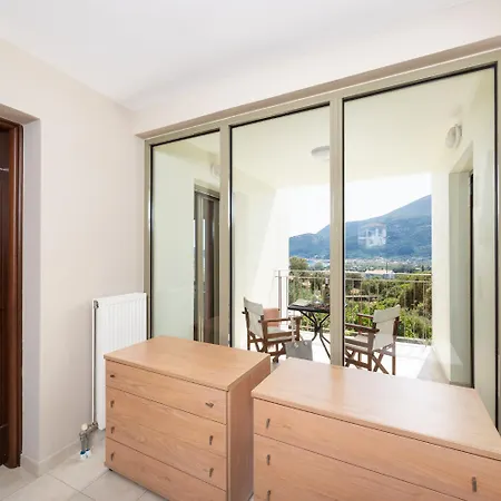 Villa Irineos