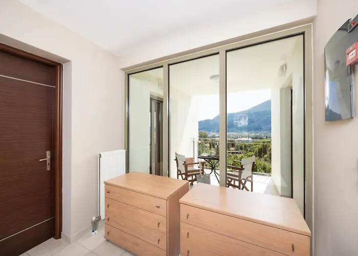 Villa Irineos